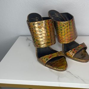 Bronce Giuseppe Zanotti